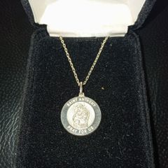 Silver necklace with Saint Anthony pendant