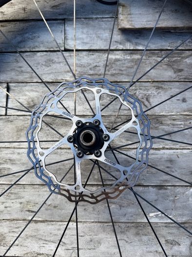 Vision Metron 55sl carbon wheelset