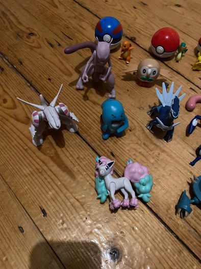Pokemon toys