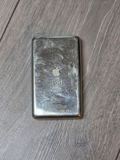 iPod 3rd Gen Classic 15gb (Free Post)