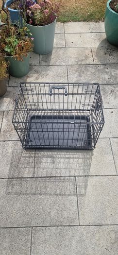 Puppy crate
