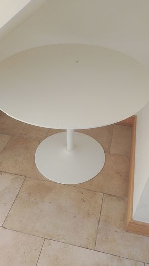 Free dining table for collection