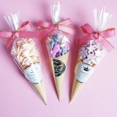 Job lot 100 clear candy cones size Large 37 cm L x 18 cm W