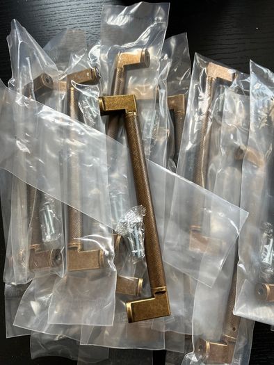Brand New kitchen handles (x20)