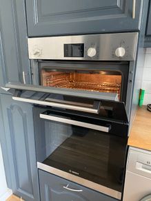 Oven