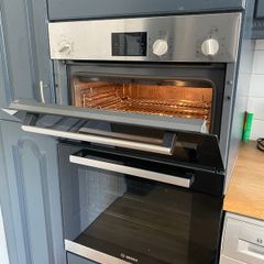 Oven