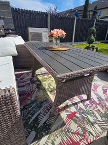 outdoor table & chairs (if you want them)