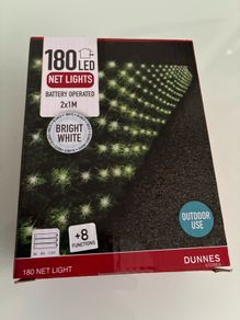180 Led Net Lights Bnwt
