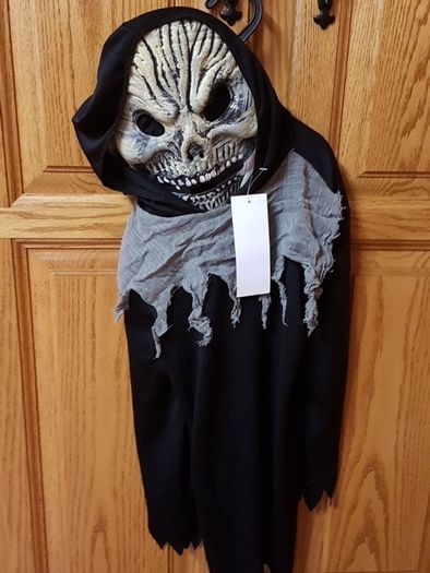 BNWT Age 7-8 Grim Reaper Costume Top