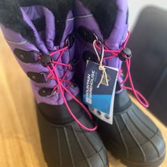 Brand new Mountain Warehouse snow boots