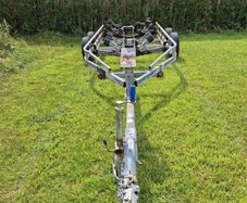 Boat trailer