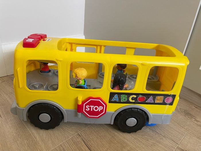 toy bus fisher price