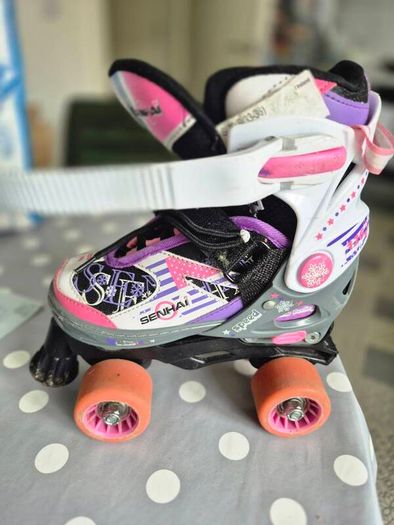 Kids roller skates size 33-36