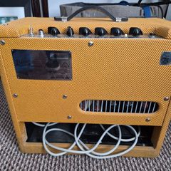 Fender Blues Junior Amplifier