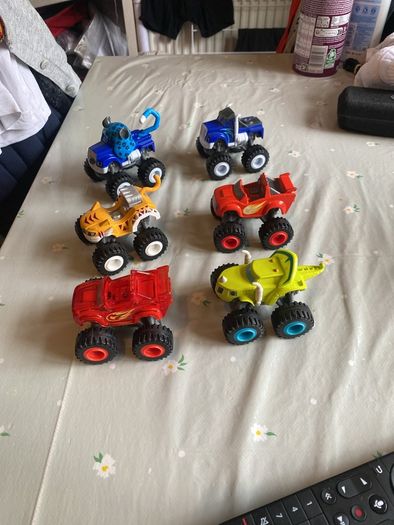 blaze and the monster machine