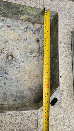Galvanised Manhole Covers 38cm