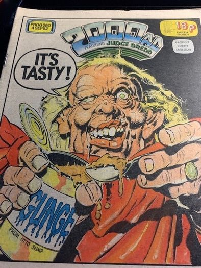 2000 AD Featuring Judge Dredd Prog 280- 4th Sept 1982- IPC Magazines