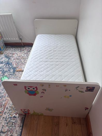 toddler bed