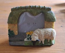 Sheep farm mini photo frame