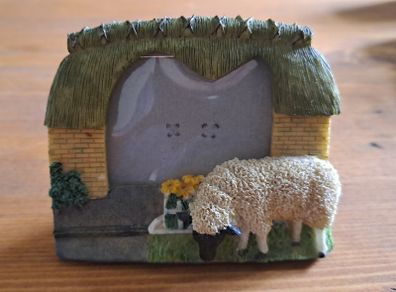 Sheep farm mini photo frame