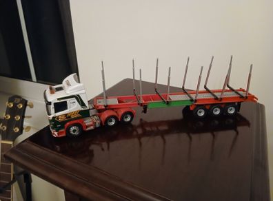 Corgi 1/50 scale truck and trailer
