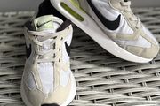 Nike Air Max Dawn
