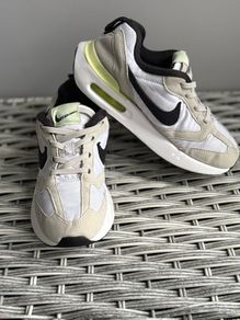 Nike Air Max Dawn