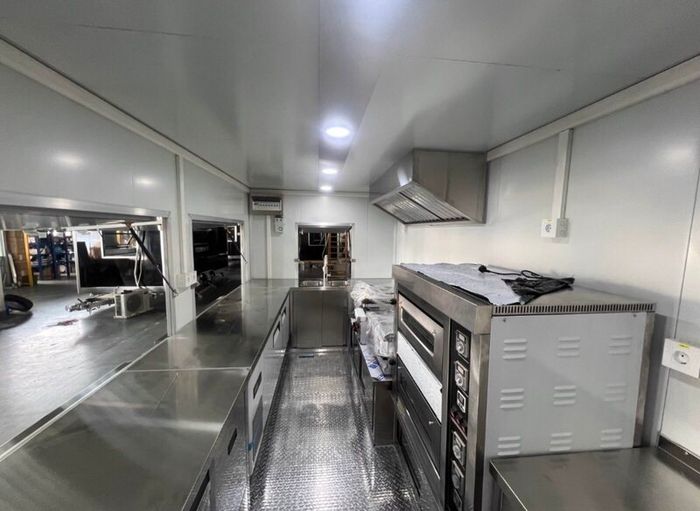Food trailer