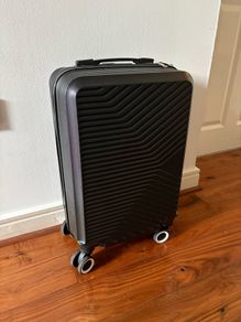 Travel Luggage Suitcase 55h x 35w x 23d