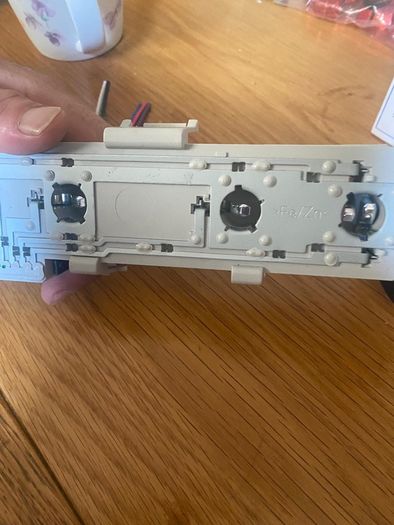 heavy-duty metal mounting bracket/cage for car