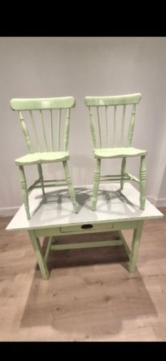 mid century table and chairs