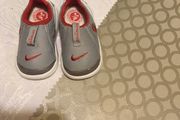 Nike Shoes, size EU-19,5. UK-3,5