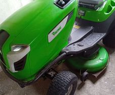 Ride on Lawnmower
