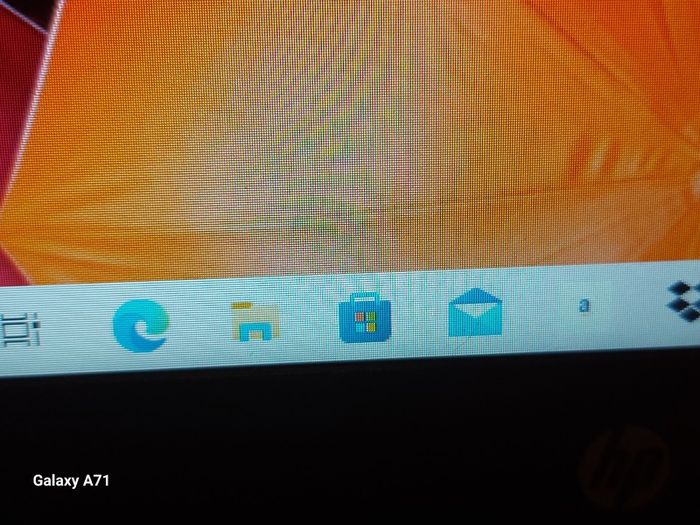 HP Laptop, 14 inch Red, Intel Core i3-7020 CPU 2.3GHz, 4GB Ram, Windows 10, Microsoft Edge, Chrome, and VLC
