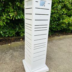 Spinning White Shop Retail Display Stands - Large Quantity Available