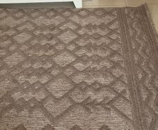 Harvey Norman Rug. 160cm x 230cm