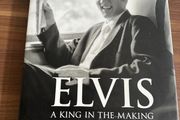 Elvis  a King in the making book with Decal Vinyl