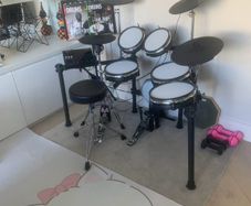 Millenium MPS 850 Electronic Drum Kit Excellent Condition