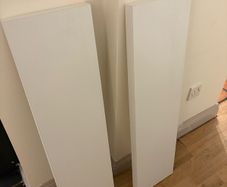 Floating shelves