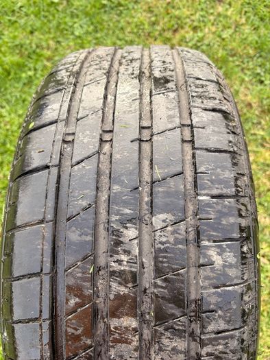 215/50/17 Tyre