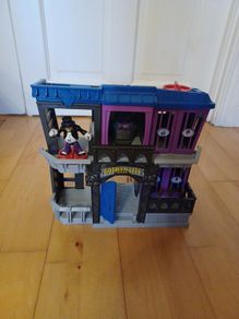 Batman Jail Imaginext DC Super Friends Playset Gotham City Jail