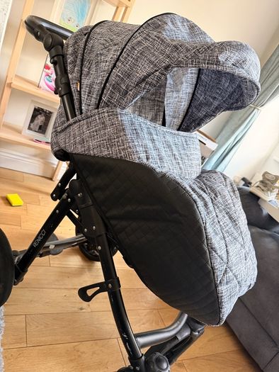 Venicci pram for sale