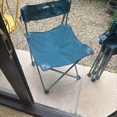 Foldable camping chairs x 2