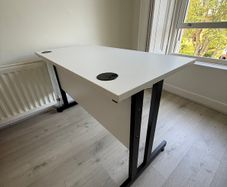 Office Desk 3 30euro each