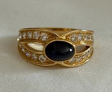 Boucheron Sapphire & diamond ring