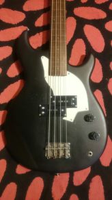 Yamaha bb400s fretless bass