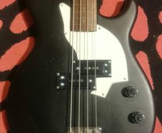Yamaha bb400s fretless bass