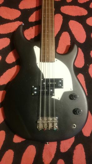 Yamaha bb400s fretless bass