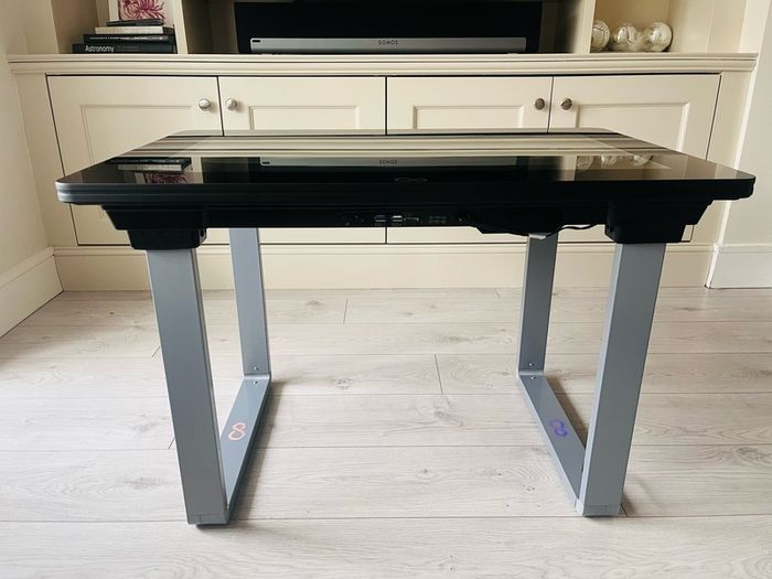 Office furniture table