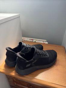Skechers Slip-ins- Tamanho 9UK - (1 month only)